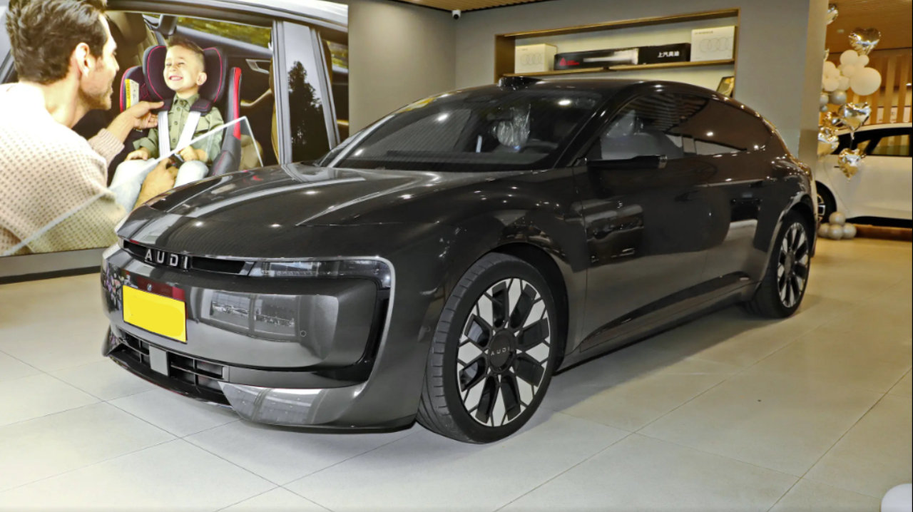 探店：售20.59万起的奥迪E5 Sportback，实力诠释豪华纯电新体验！