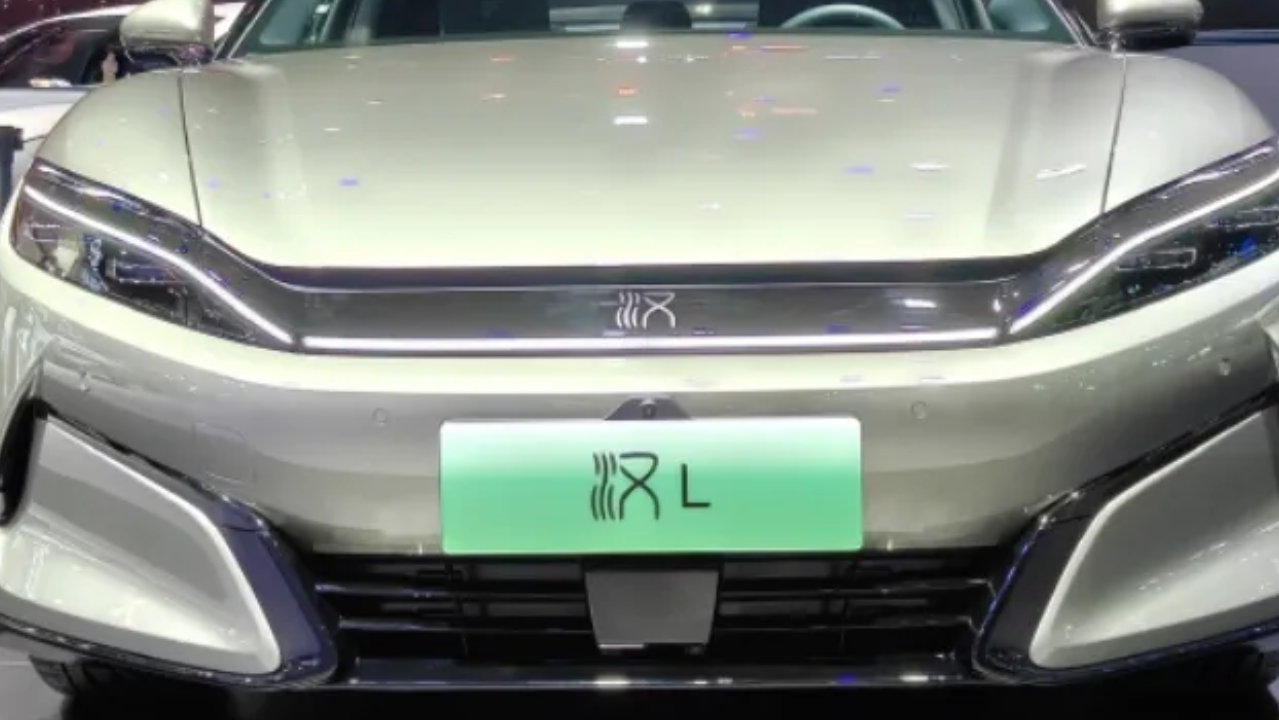 19.48万起！比亚迪汉L新色发布，OTA解锁车位到车位