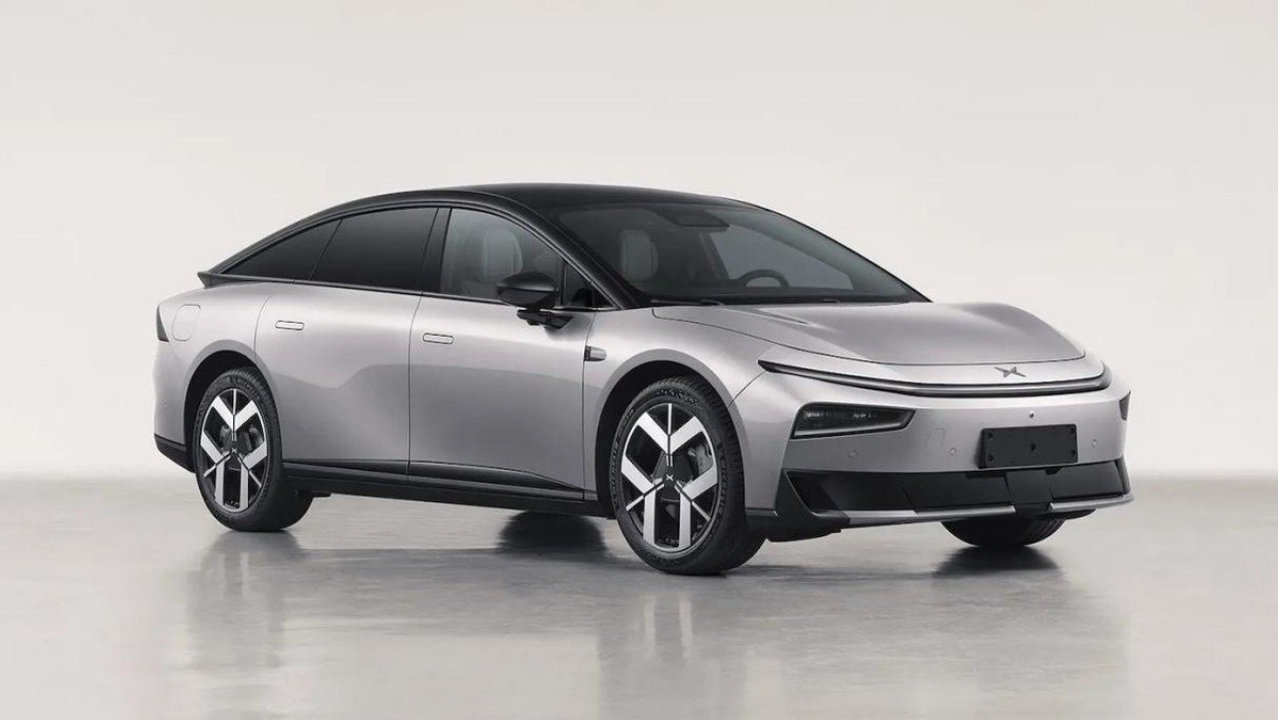 小鹏P7+迎来超级增程！纯电续航超400km，造型升级不逊小米SU7？