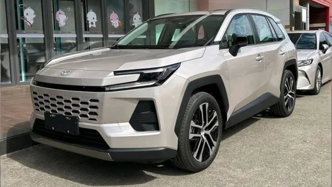 15万级混动中型SUV！不充电也省油，不花哨也豪华