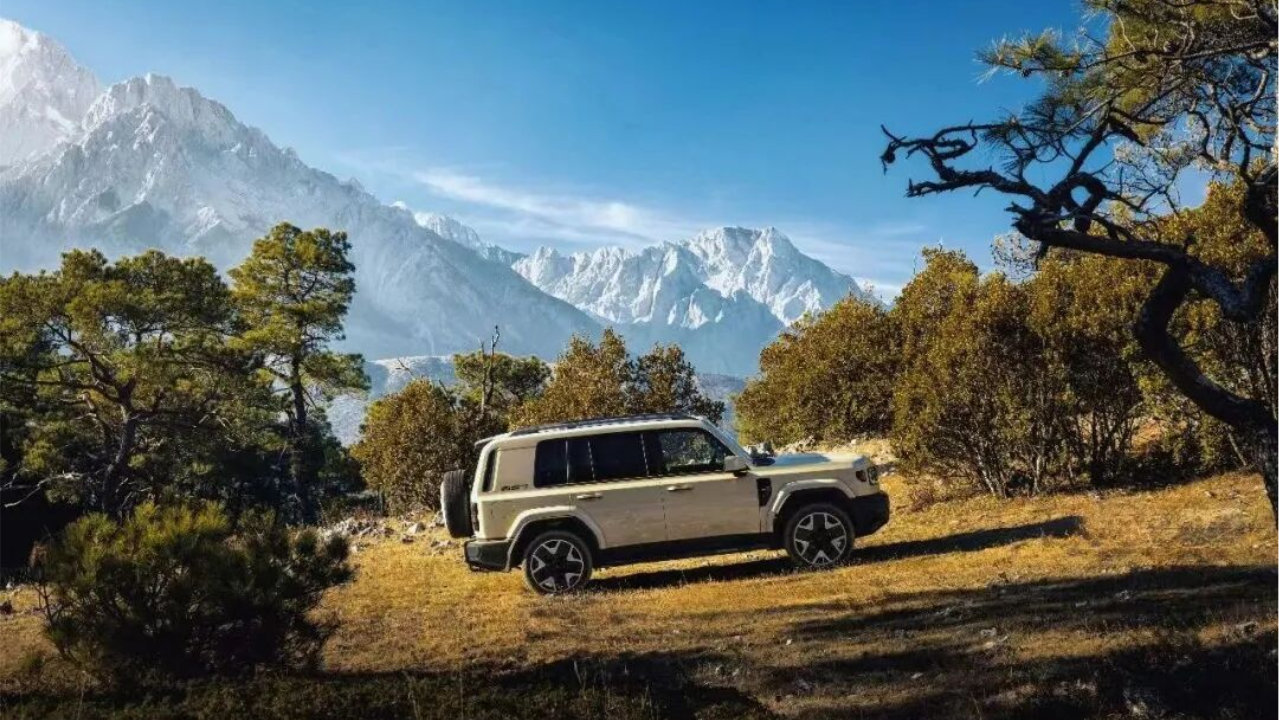 “奇瑞小米”新爆款？最强智驾+方盒子，iCAR V27瞄准20万级市场猛轰