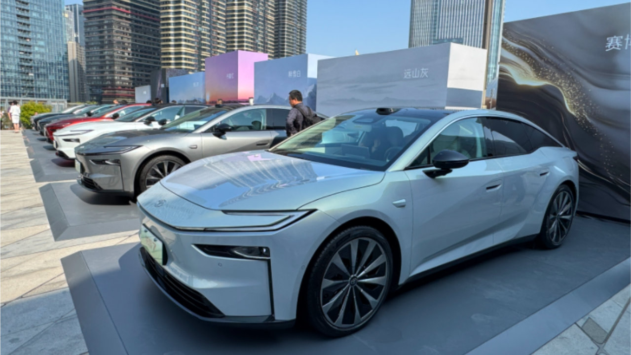 20万内旗舰平权：广汽丰田铂智7正式上市14.78万起