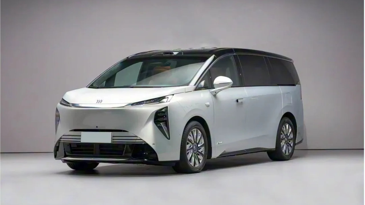 锐胜M8/别克至境世家同日登场！多款新车资讯汇总，宾利第二款纯电SUV