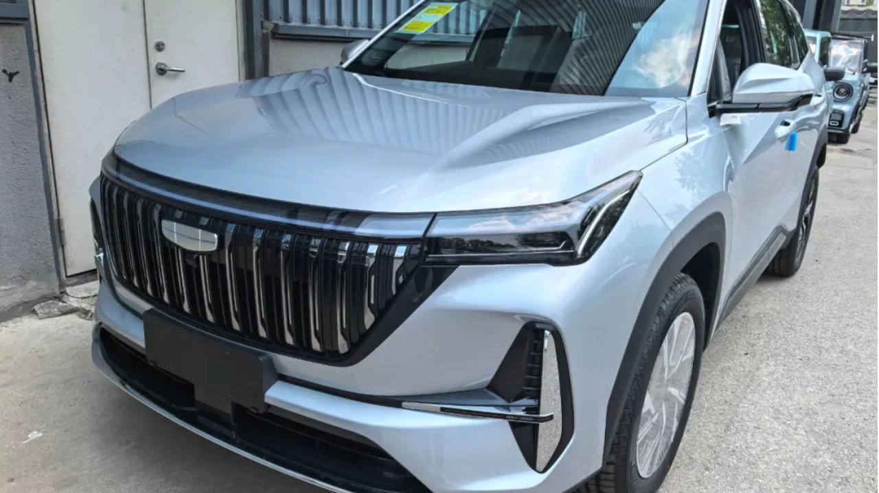 8.98万起的3款SUV，气派又省油且实用，月薪5000也能冲