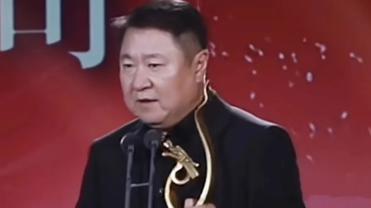 于冬哽咽承认《蛟龙行动》失败！后悔拍晚了，盼明年两部大片翻身