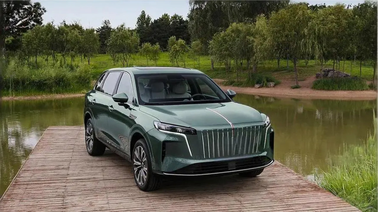 混动SUV太懂家用！大格栅长轴距太圈粉，拿捏东方美学