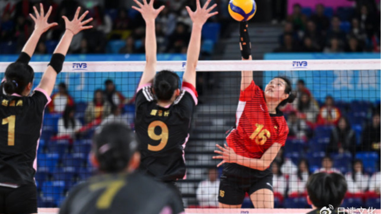 江苏女排3-0山东女排，时隔八年再登巅峰