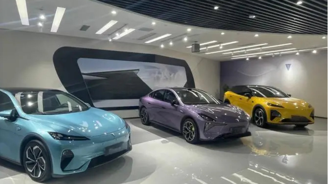 23.99万起六座SUV！增程零焦虑+华为智能，兼顾家庭与性能