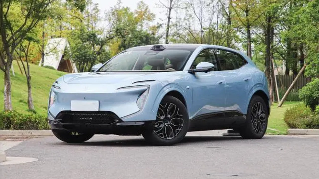 华为智驾+宁德电池！21.99万起中型新能源SUV，激光雷达配到位