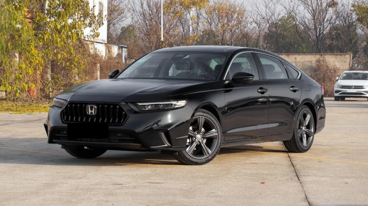 11万的本田B级车！价格屠夫英仕派杀疯了，月销1.3万台打懵新能源