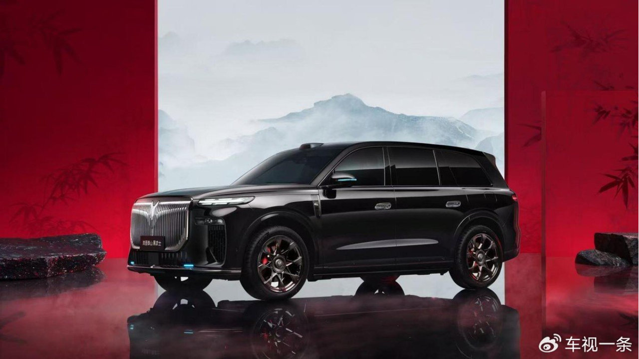 岚图泰山黑武士版：50.99万，刷新你对中式豪华的认知