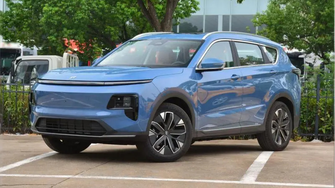 捷途山海L7：真七座插混，12万级难寻对手的SUV