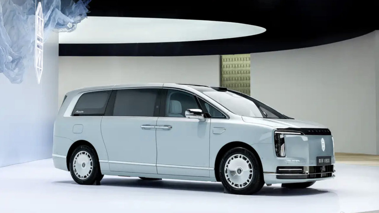 尊界V800顶配101.6万，选云水天青15万，有江淮的功劳？