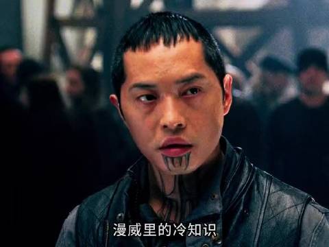 漫威里的冷知识，钢铁侠竟然喜欢喝毒液