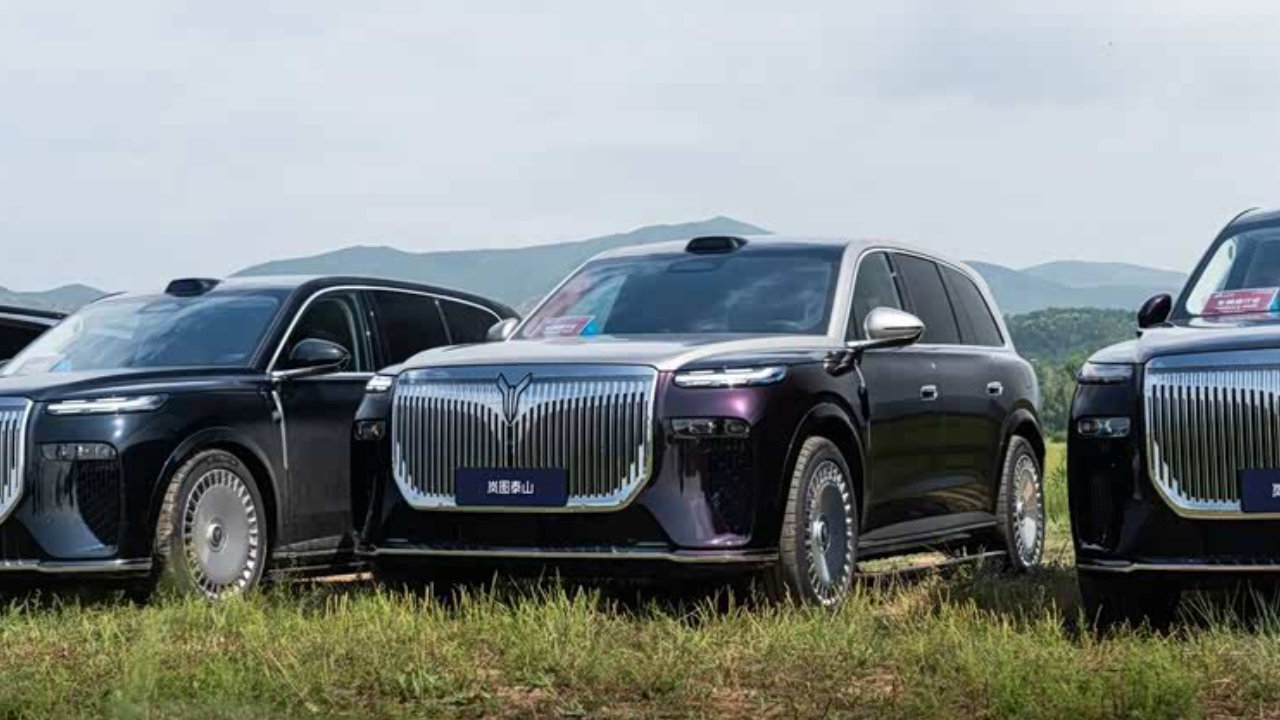 三腔空悬征服草原路况，岚图泰山以极致舒适定义高端接待新标准