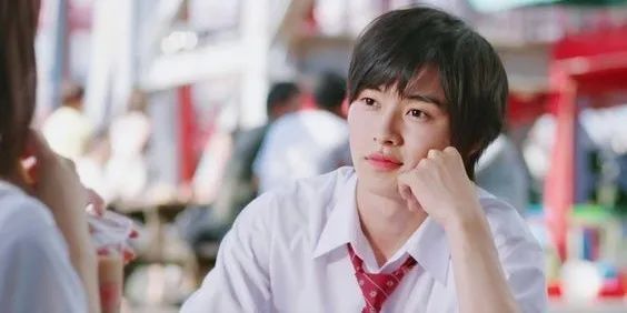 「可爱男生」的魅力:为什么越来越多女生喜欢弟弟了?休闲区蓝鸢梦想 - Www.slyday.coM 「可爱男生」的魅力:为什么越来越多女生喜欢弟弟了?休闲区蓝鸢梦想 - Www.slyday.coM