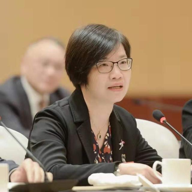 “三八”妇女节,女代表们都在关注啥?丨2022全国两会休闲区蓝鸢梦想 - Www.slyday.coM “三八”妇女节,女代表们都在关注啥?丨2022全国两会休闲区蓝鸢梦想 - Www.slyday.coM