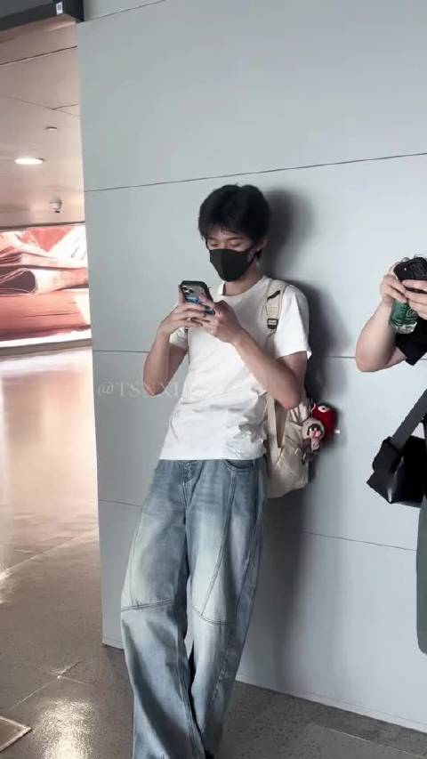 8.20 关内到达/ 玩的开心