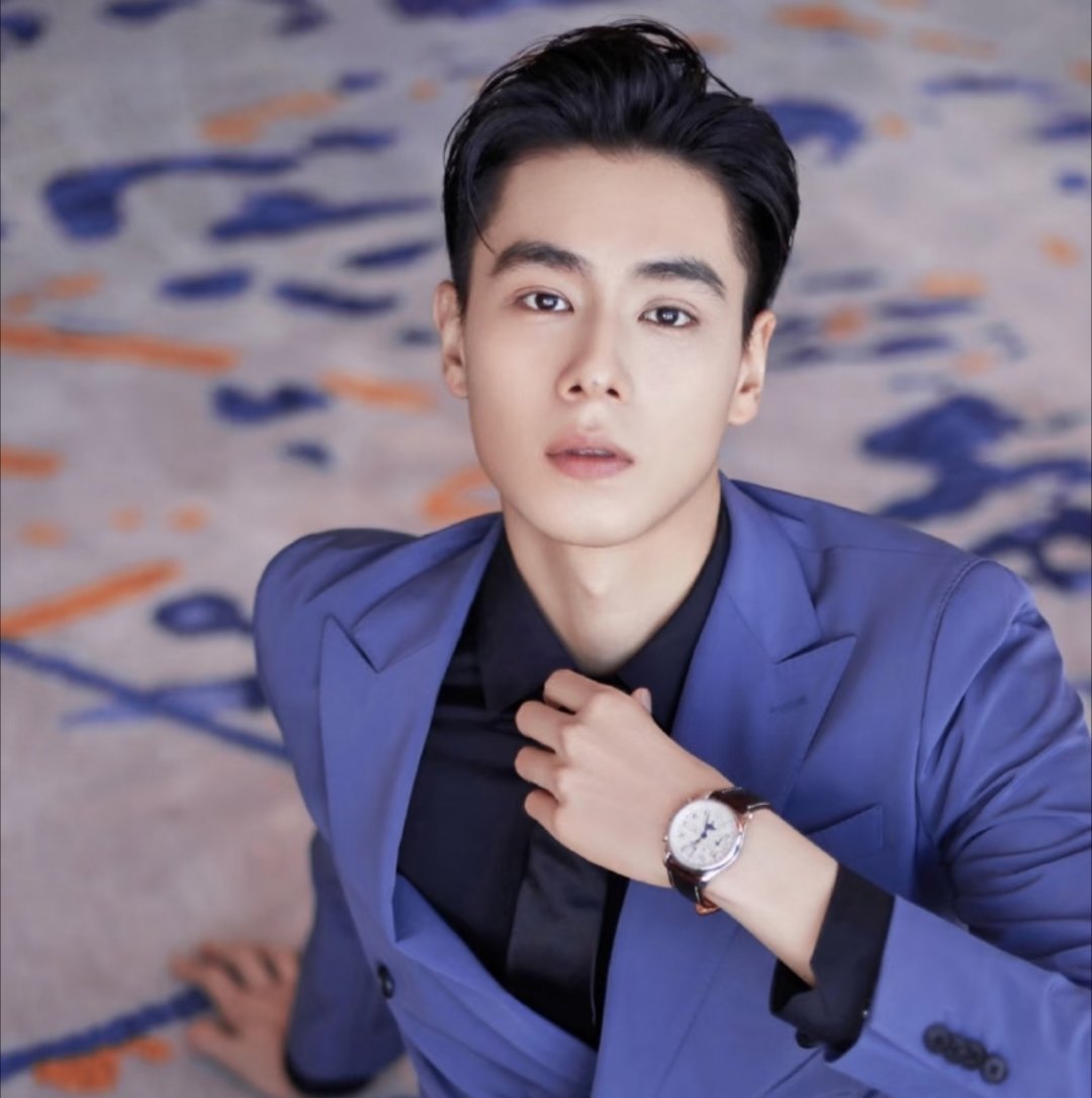 胡一天侧脸轮廓立体五官精致获赞高级建模脸