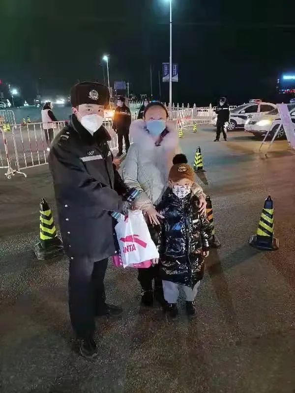 全力迎战奥密克戎休闲区蓝鸢梦想 - Www.slyday.coM 全力迎战奥密克戎休闲区蓝鸢梦想 - Www.slyday.coM