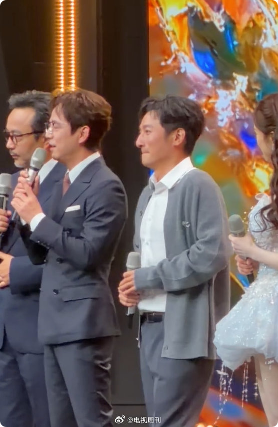 李维嘉重返湖南卫视主持团，2025芒果招商大会哽咽致谢