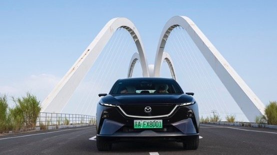 EZ-60质电之夜：海外33万国内11.99万起，全球好车凭啥？