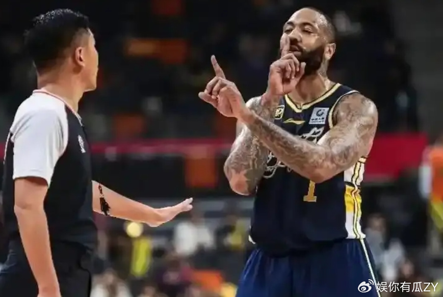 CBA深夜又开出一大罚单！广东外援被禁赛3月：杜锋朱芳雨躲过罚单？