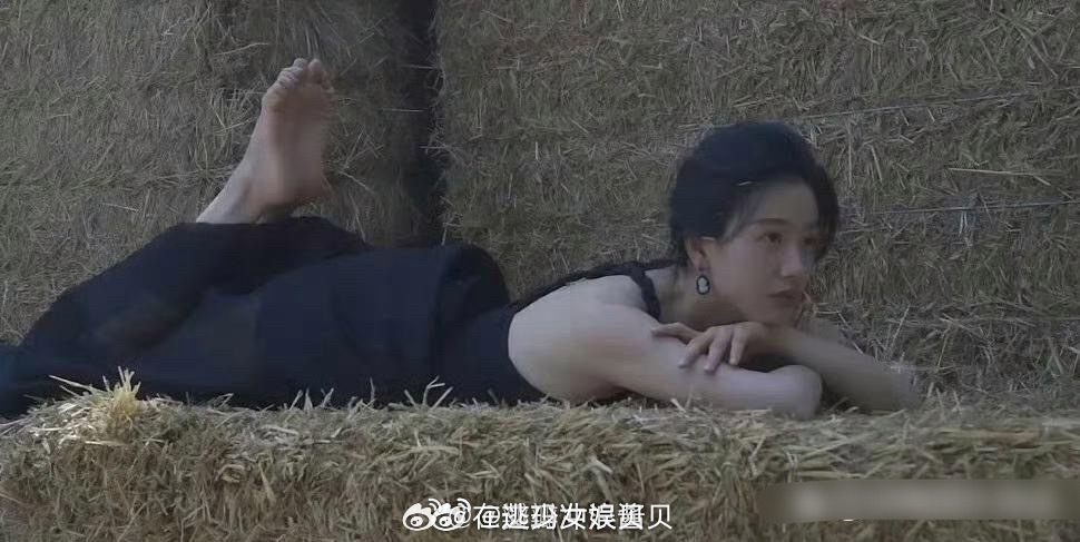 这“性张力”绝了，要是年轻的时候不作，让她来演白鹿原应该不输张雨绮