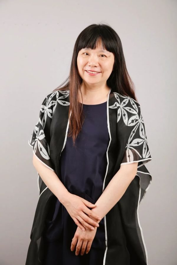 对话冬奥制服设计师贺阳:让中式浪漫穿在身上休闲区蓝鸢梦想 - Www.slyday.coM 对话冬奥制服设计师贺阳:让中式浪漫穿在身上休闲区蓝鸢梦想 - Www.slyday.coM