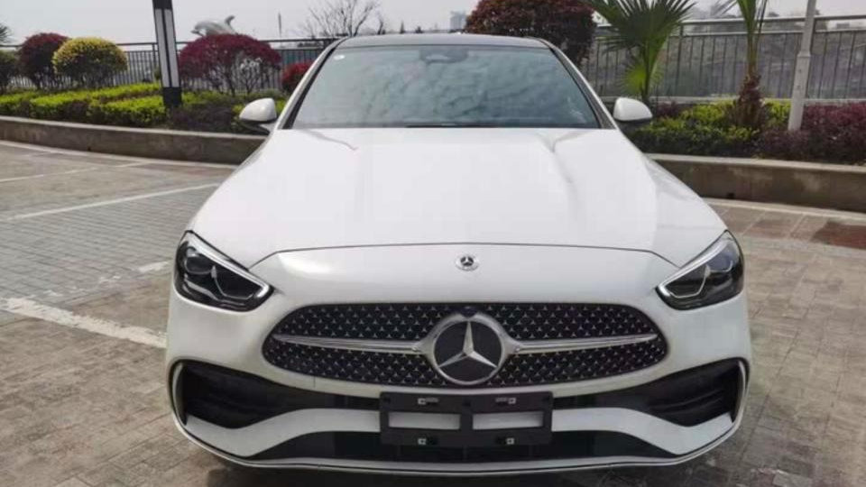 奔驰C级价格也“跳水”！最大跌幅达10万，30天卖出11504辆