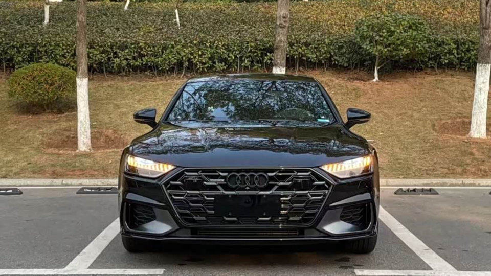 一口气直降11.99万！起步2.0T高功+无框门，不比奥迪A6L更香？