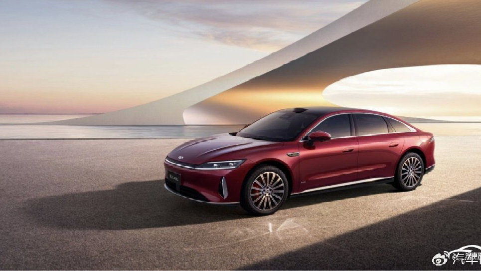 风云A9L光辉（四驱）全球上市 超级置换购价低至 17.19 万起