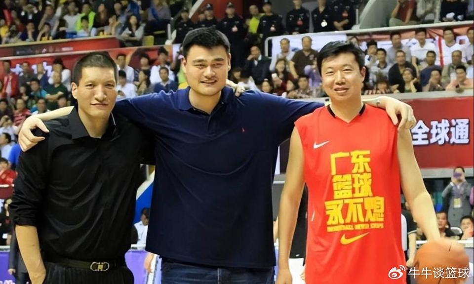 男篮新“移动长城”，NBA的杨瀚森、西乙的余嘉豪，还有徐昕