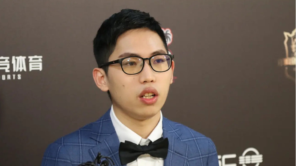 WE新赛季首胜有望了?世界冠军教练加上YM打野|lpl|lol|英雄联盟|we战队|fpx战队_新浪新闻