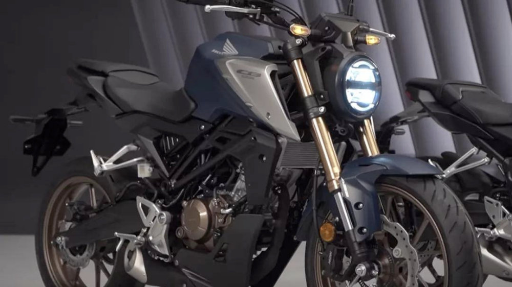 配置超高的125，本田入门级的CB125R运动街车