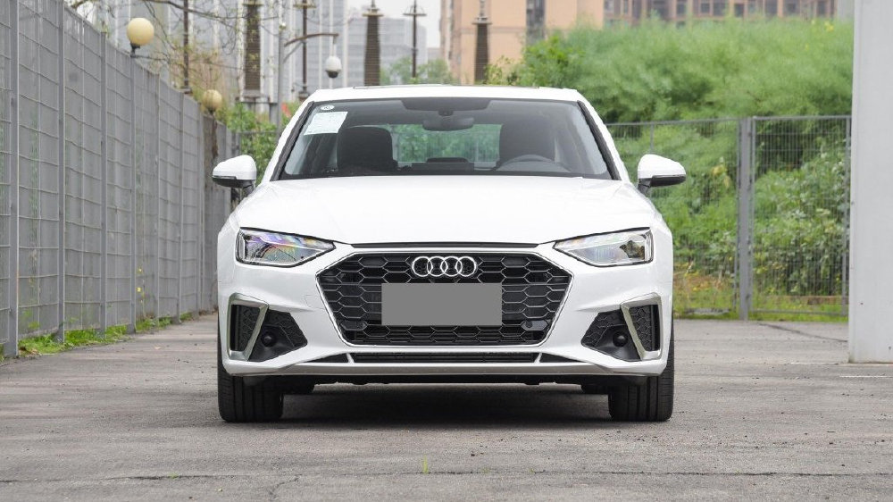 奥迪A4L终端售价跌破19万元，3月份只卖出6283辆，问题出在哪儿？