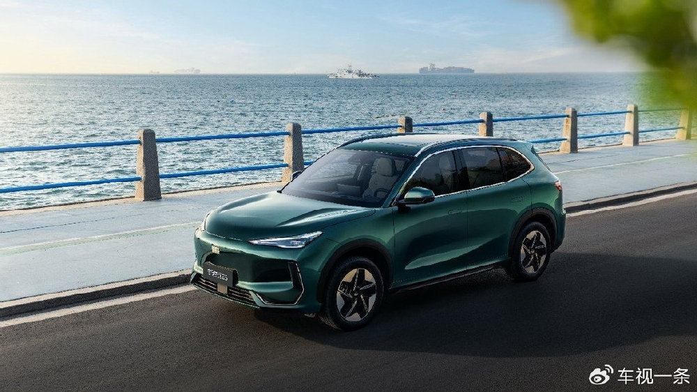 全系新增续航、驾控升级 ，2026款吉利银河E5升级不加价！