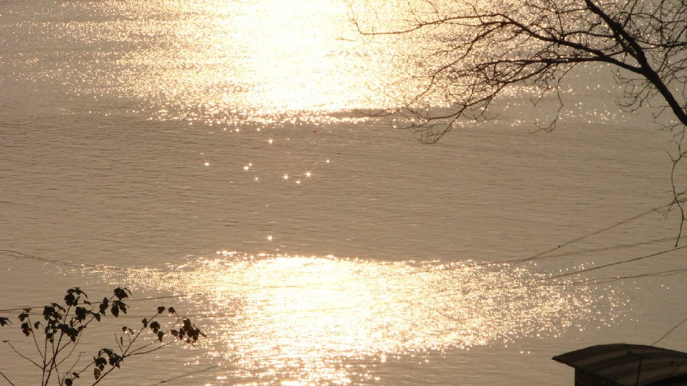 芙蓉镇赋诗一首