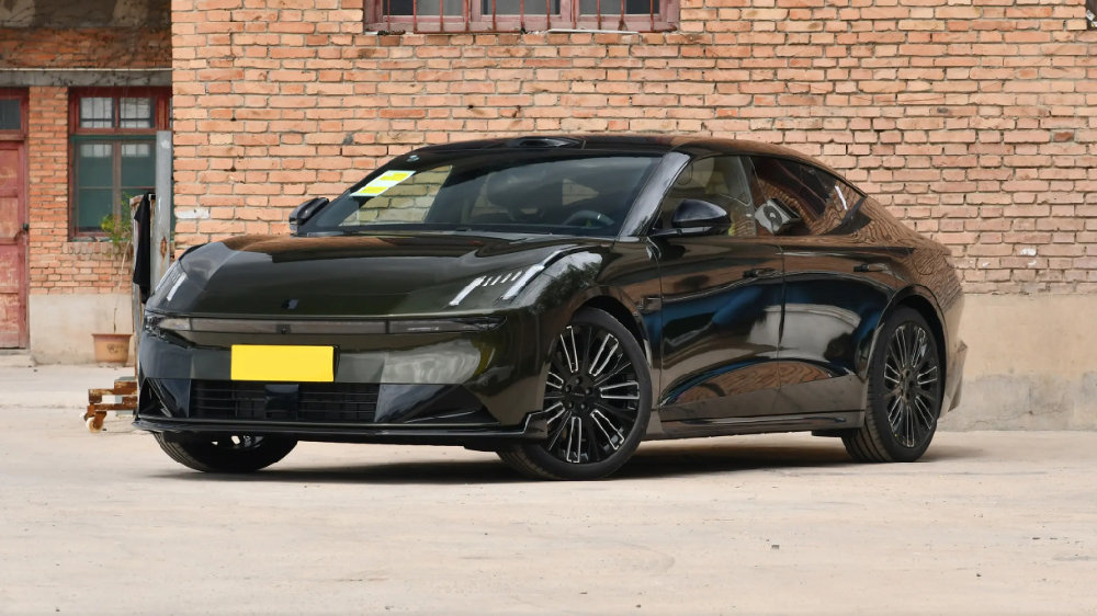 20万预算选中大型车，领克10 EM-P和星纪元ES，该如何选择？