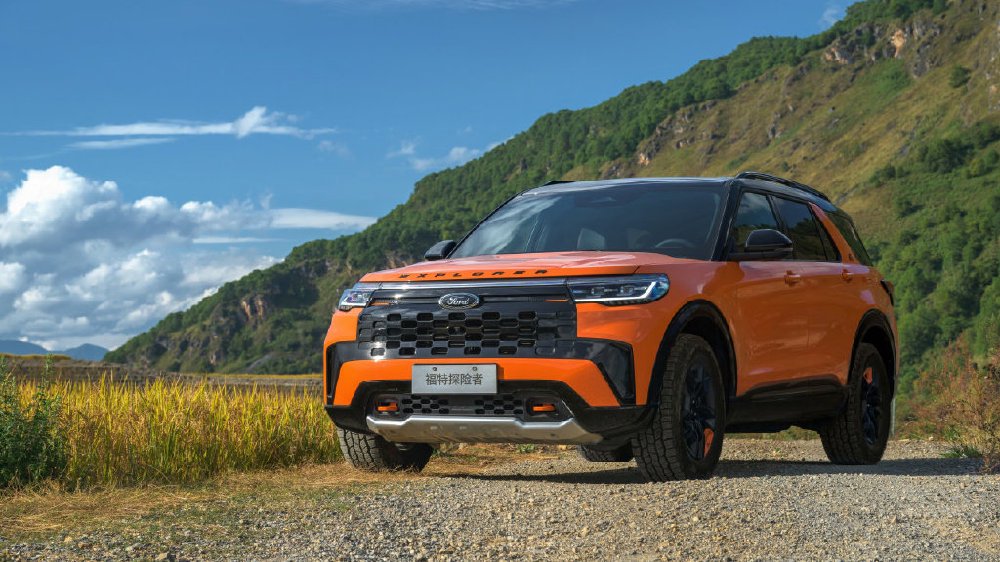 指导价36.98万元，福特探险者昆仑穿越版上市