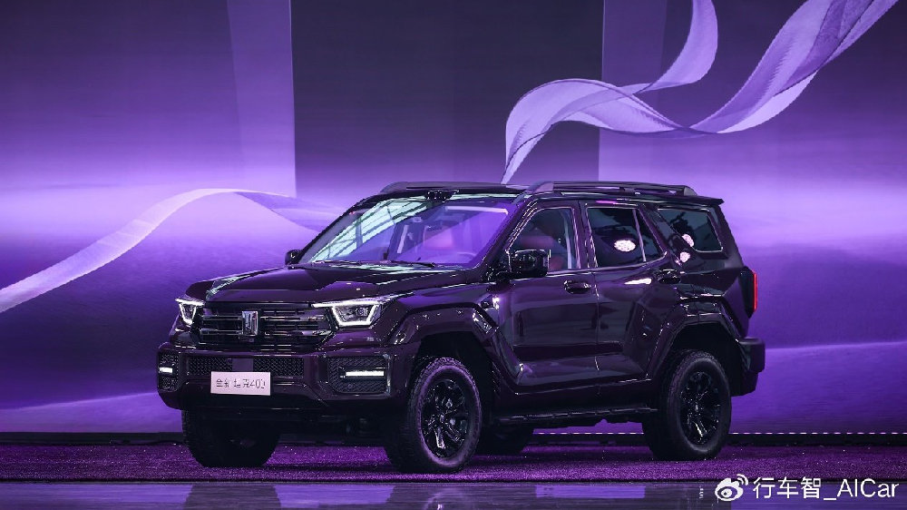 开启潮酷越野新时代，全新坦克400 上市24.98万元起