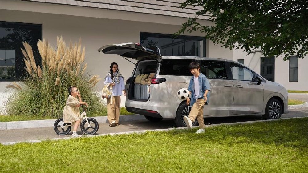 让“星光”开启家庭幸福之门7.3万元起星光730正式上市