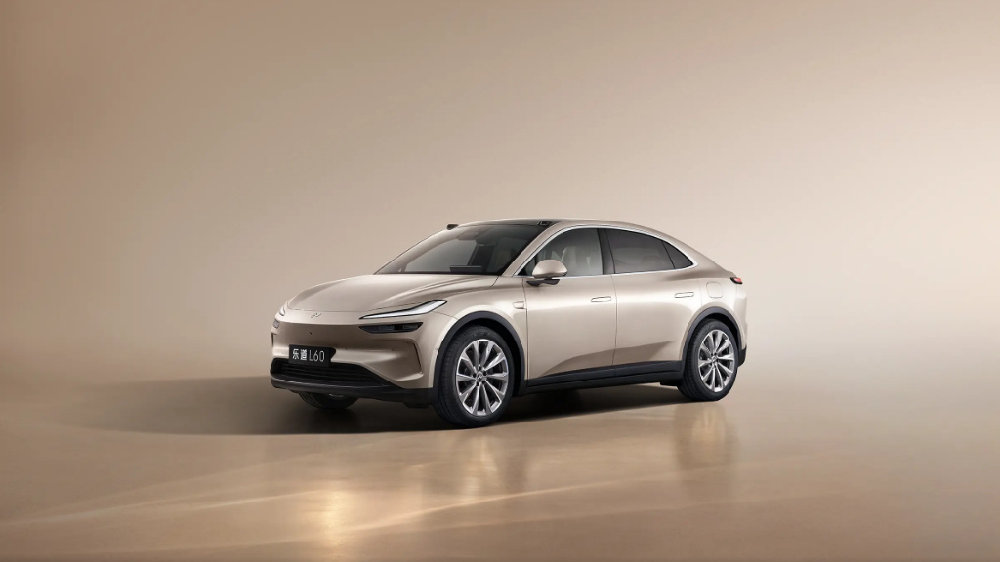 售14.99万起，标配900V高压平台，短途试驾体验乐道L60