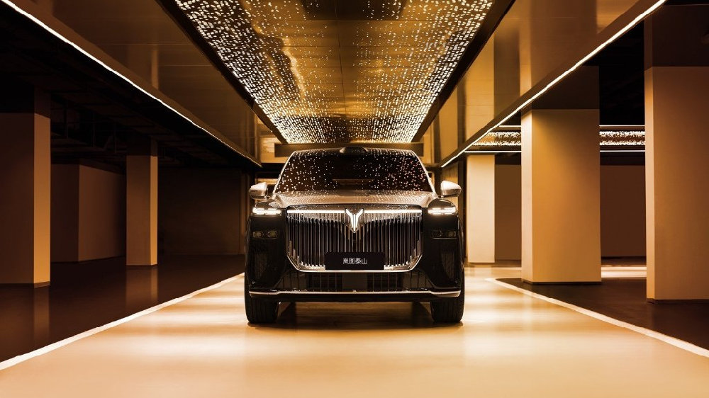 抢先曝料！岚图泰山或45万起 竞逐豪华六座SUV市场