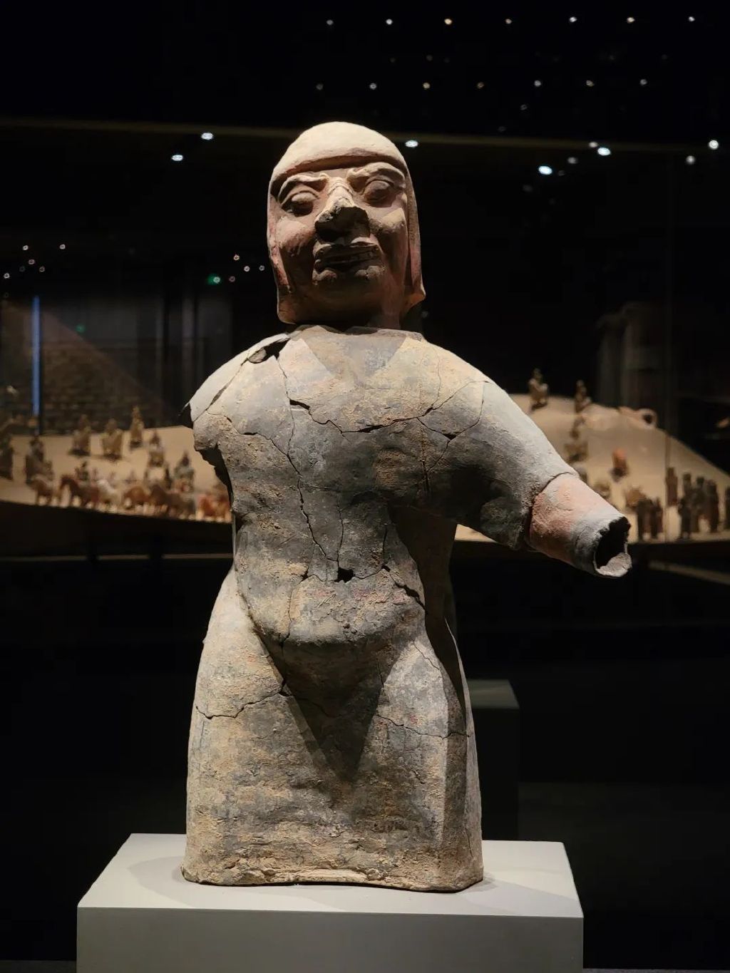 釉陶镇墓兽-陕西历史博物馆藏文物-图片