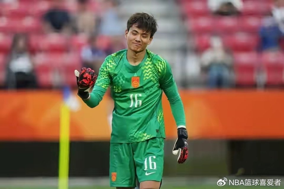 不是申花！李昊下家或是上海海港，3个因素决定双方或一拍即合