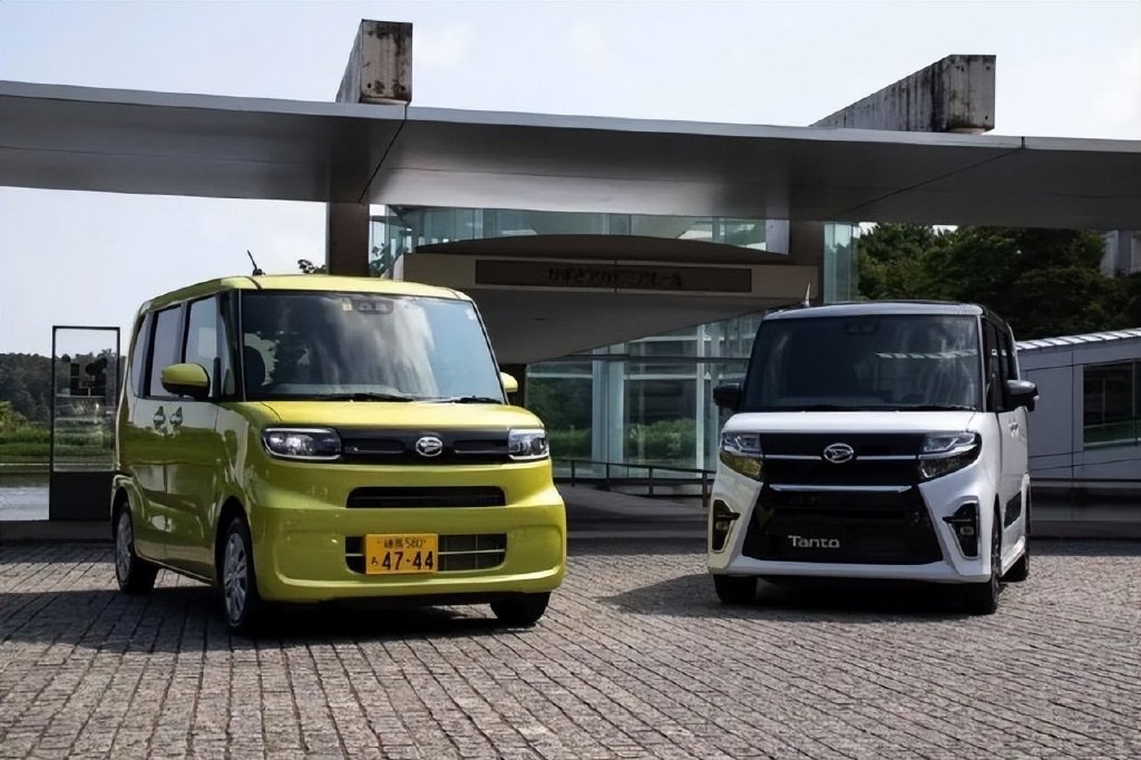 越穷越喜欢买豪车?看完日本人的收入,真觉得这句话说到重点了!休闲区蓝鸢梦想 - Www.slyday.coM 越穷越喜欢买豪车?看完日本人的收入,真觉得这句话说到重点了!休闲区蓝鸢梦想 - Www.slyday.coM