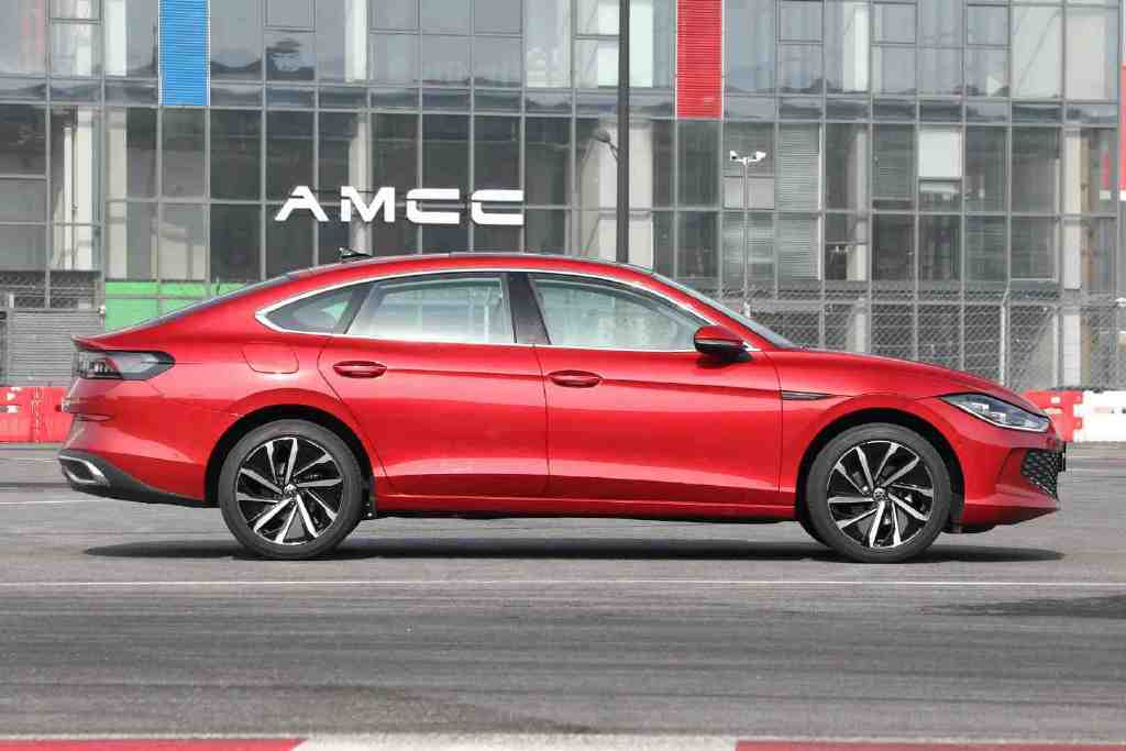 今年3款“争议”新车!网上骂声一片,没想到却混成了爆款?