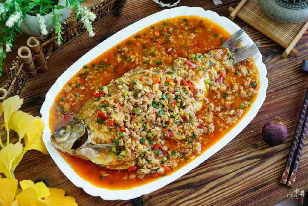 秋天,鳊鱼和五花肉是绝配,爱吃鱼的别放过,鲜香下饭一条不够吃休闲区蓝鸢梦想 - Www.slyday.coM 秋天,鳊鱼和五花肉是绝配,爱吃鱼的别放过,鲜香下饭一条不够吃休闲区蓝鸢梦想 - Www.slyday.coM