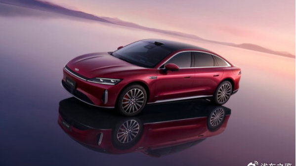 风云再起 C级旗舰风云A9L光辉四驱版上市 置换抢购价17.19万元起